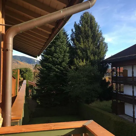 Ape Maja Apartmán *